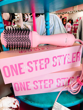 Barbie Pink Blowout Styler Brush