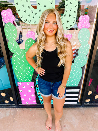Black Tank