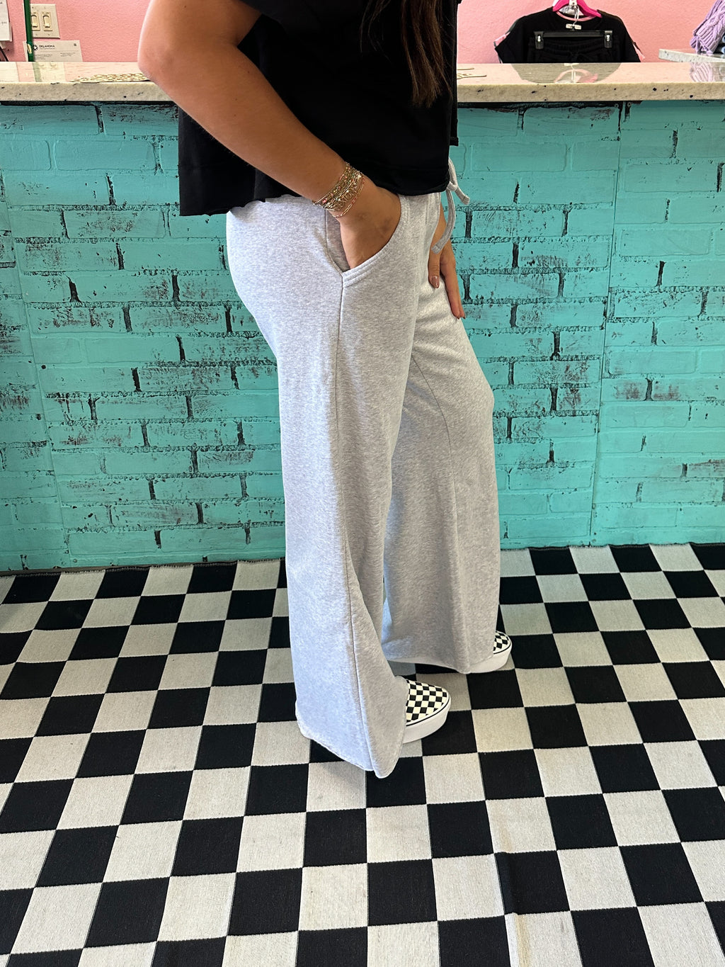 Wide Leg Fleece Sweats- Heather Grey