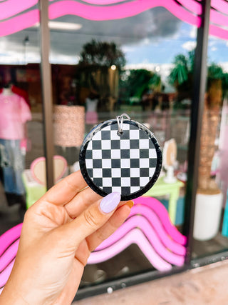 Circle Checkered Freshie