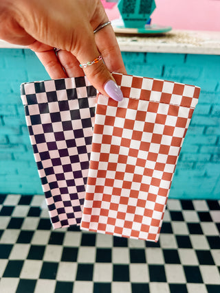 Checkered Sunglasses Case With Magnetic Closure